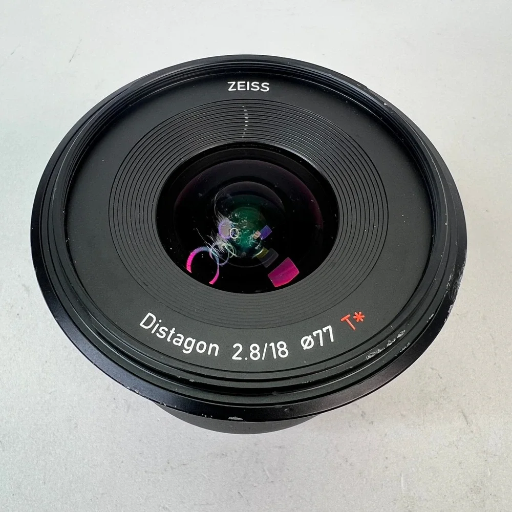 Zeiss Distagon 2.8/18 T* E mount Camera Lens 077mm‎